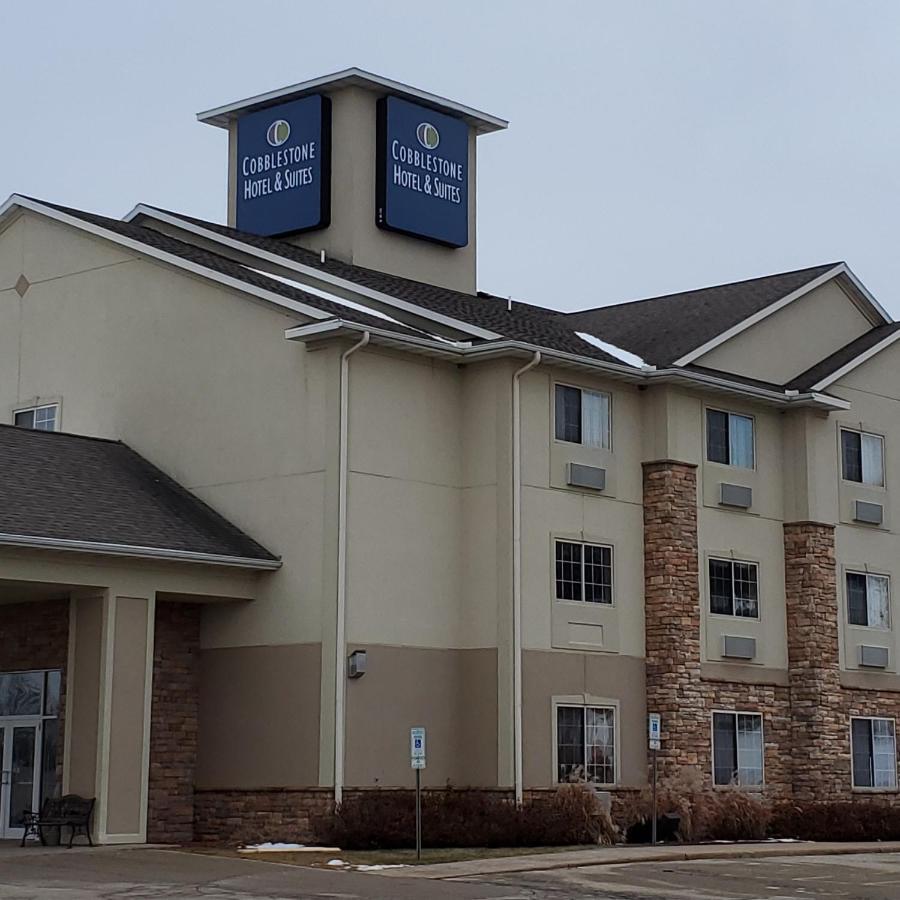 Cobblestone Suites - Ripon Exterior foto