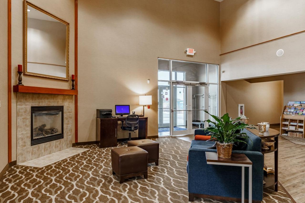 Cobblestone Suites - Ripon Exterior foto